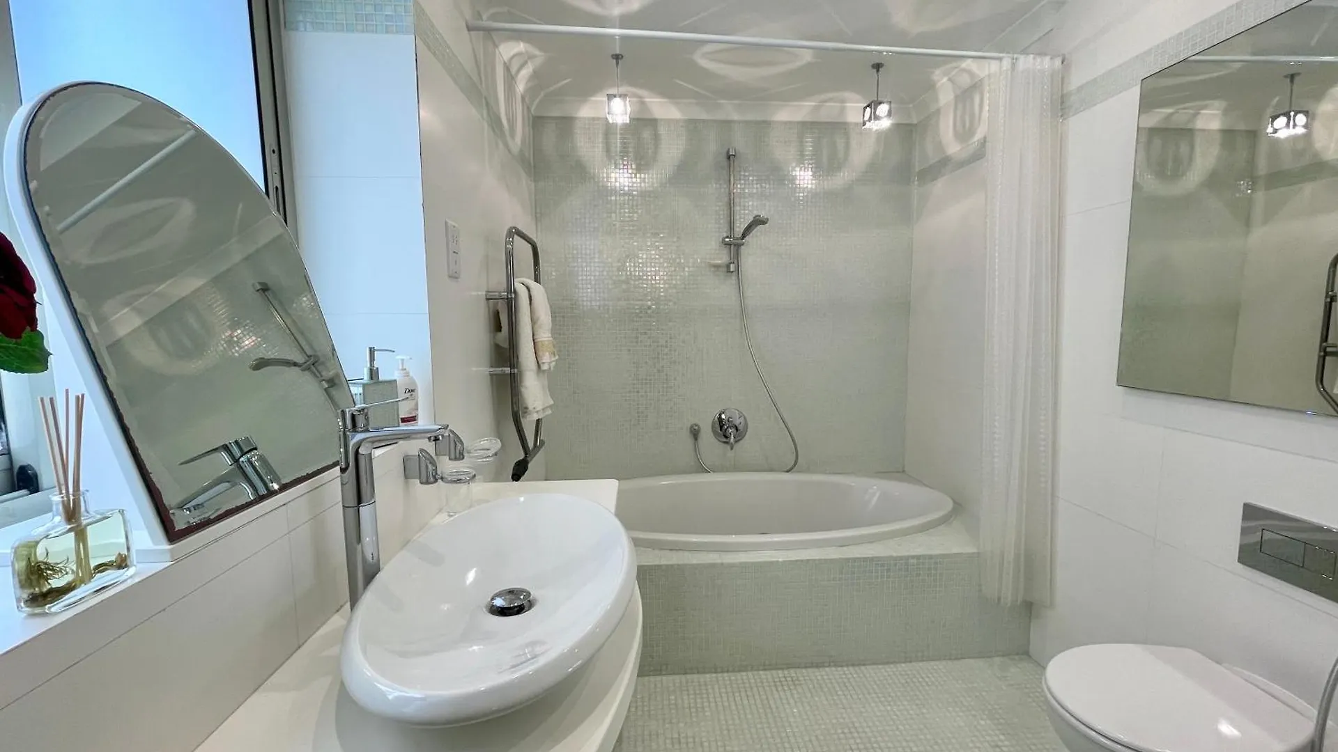 Luxury Apartment Facing Valletta Sliema