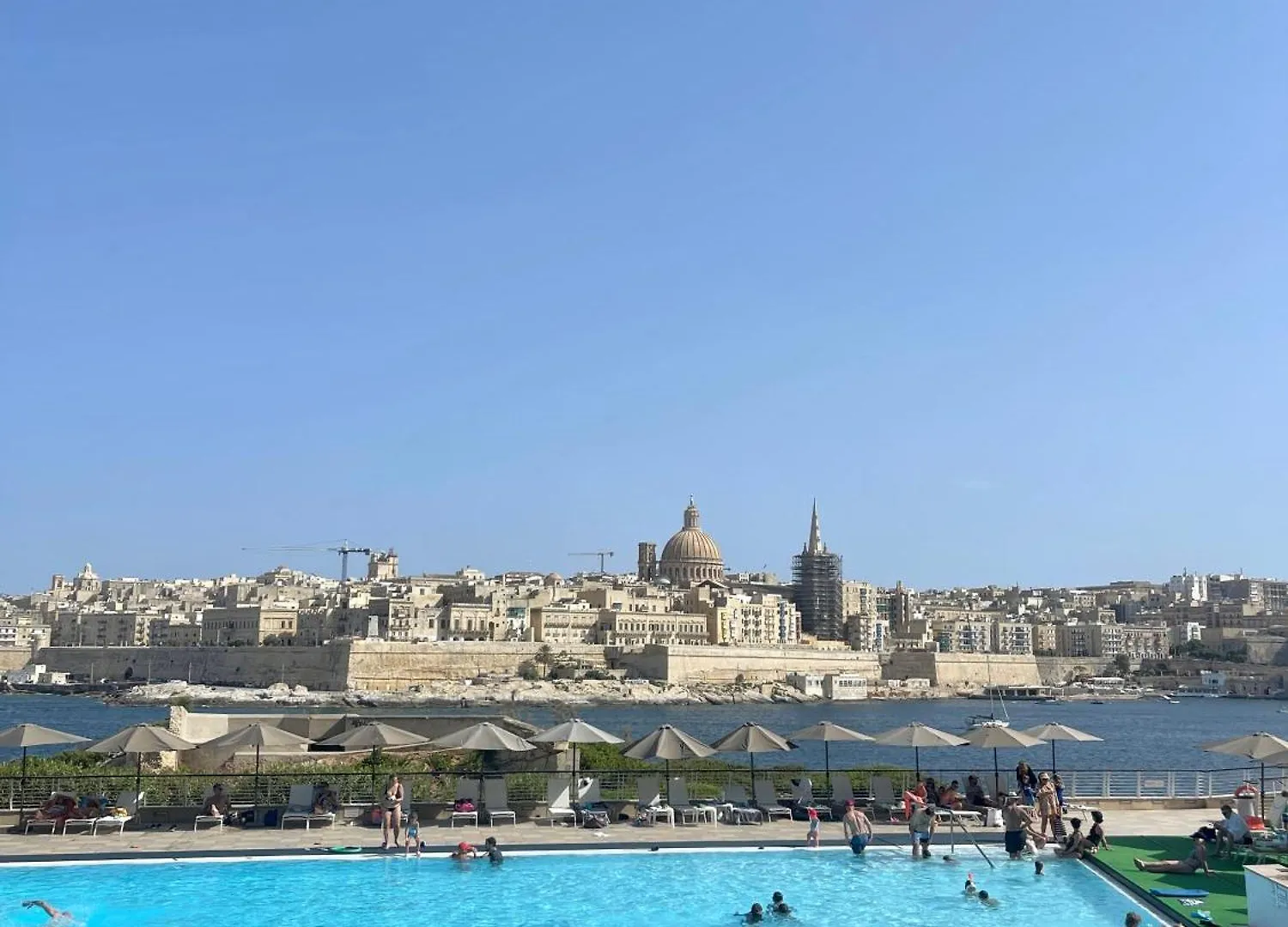 Luxury Apartment Facing Valletta Sliema Malta